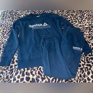 Reebok Women’s Navy Sweatpants and Sweatshirt Set